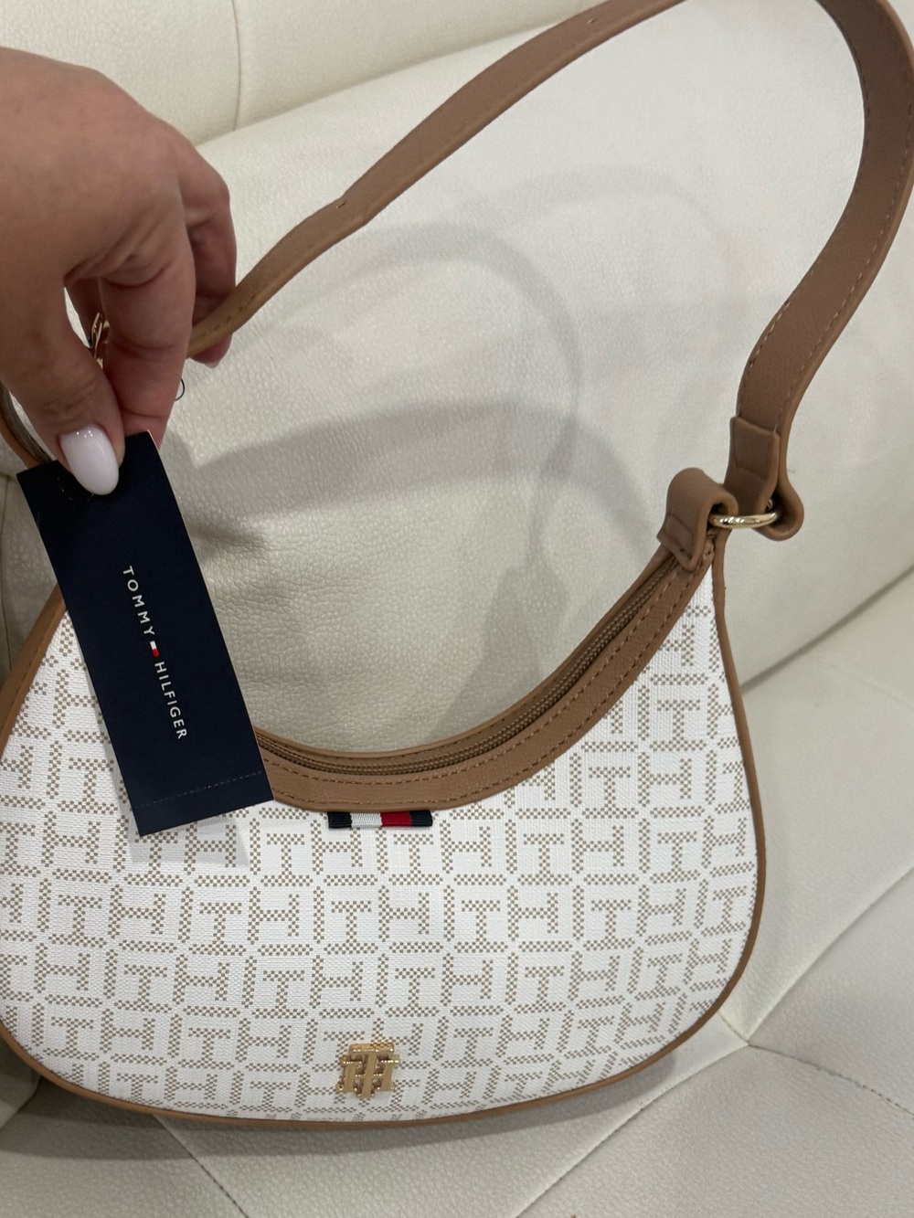 Tommy Hilfiger White & Tan Logo Shoulder Bag